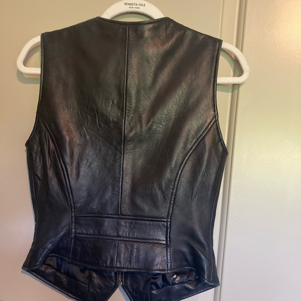 Pelle Studio Dark Leather Vest - Picture 2 of 6